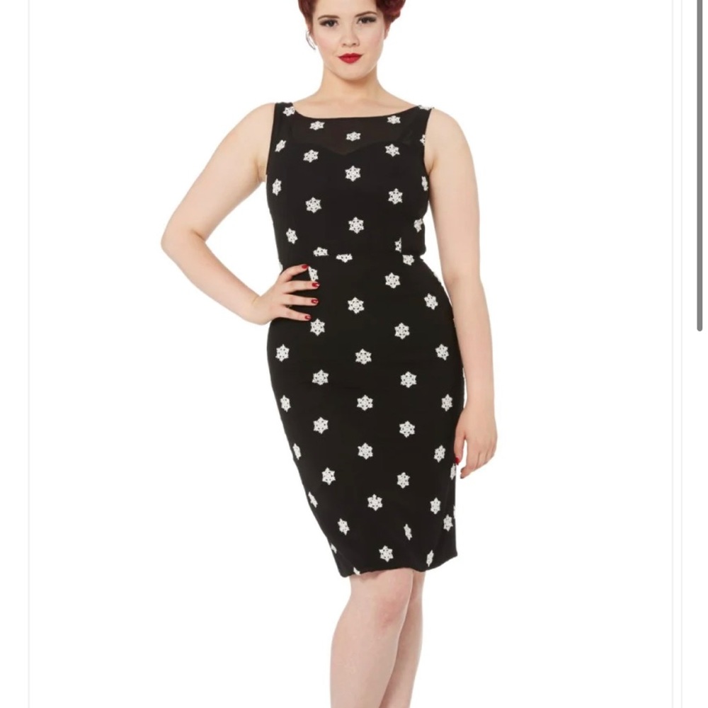 Voodoo Vixen Dress size Small NWT